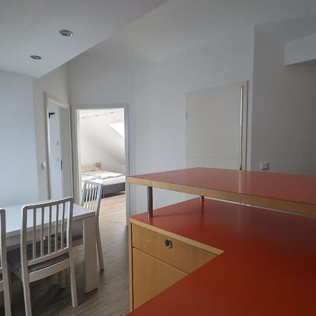Helle Wohnung Mit Zwei Schlafzimmern Eching  外观 照片