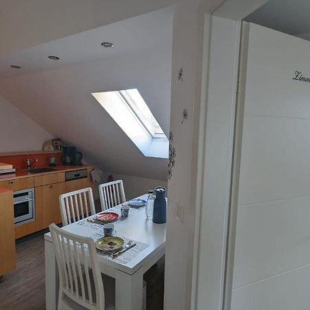 Helle Wohnung Mit Zwei Schlafzimmern Eching  外观 照片