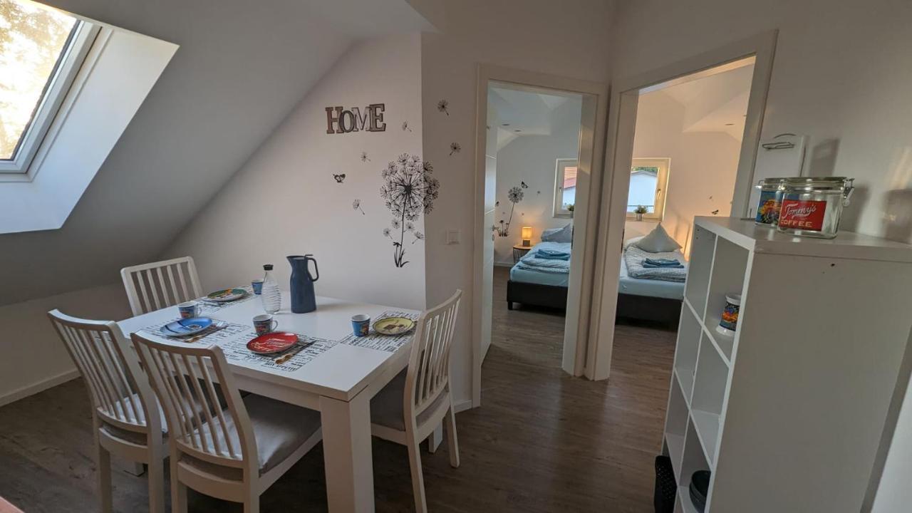 Helle Wohnung Mit Zwei Schlafzimmern Eching  外观 照片